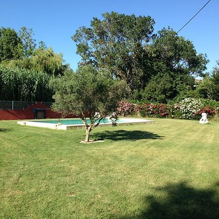 Les Jardins Du Rebaut Bed & Breakfast Beziers Exterior photo
